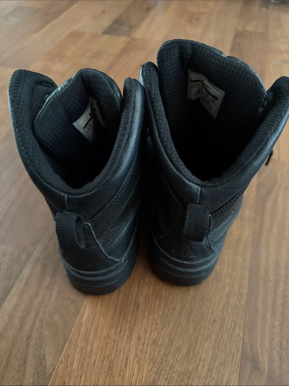 Nike ACG Kids Black High-Top Winter Boots